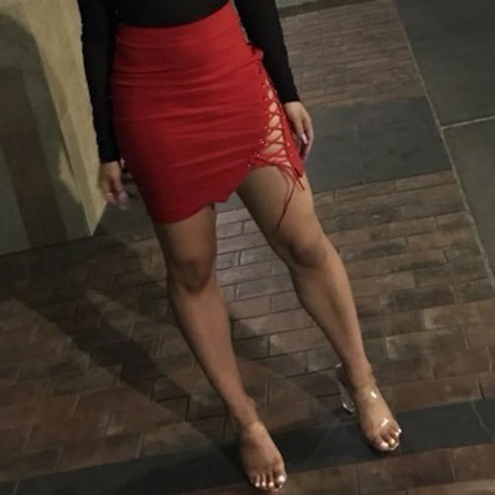 Red lace mini skirt Sz Small